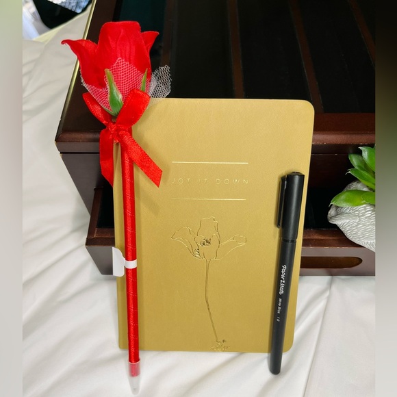 Jot It Down Other - Jot It Down Journal & Pen Set ~ New Novelty Rose Pen & Paper Mate Pens Included